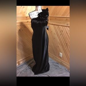 Adrianna papell black full length one should flower ruffle gown dress